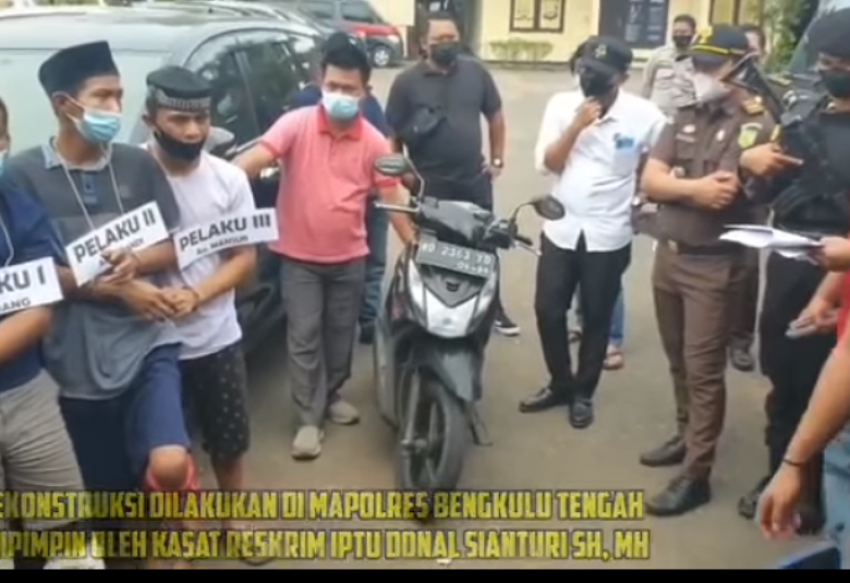 Rekan Adegan 