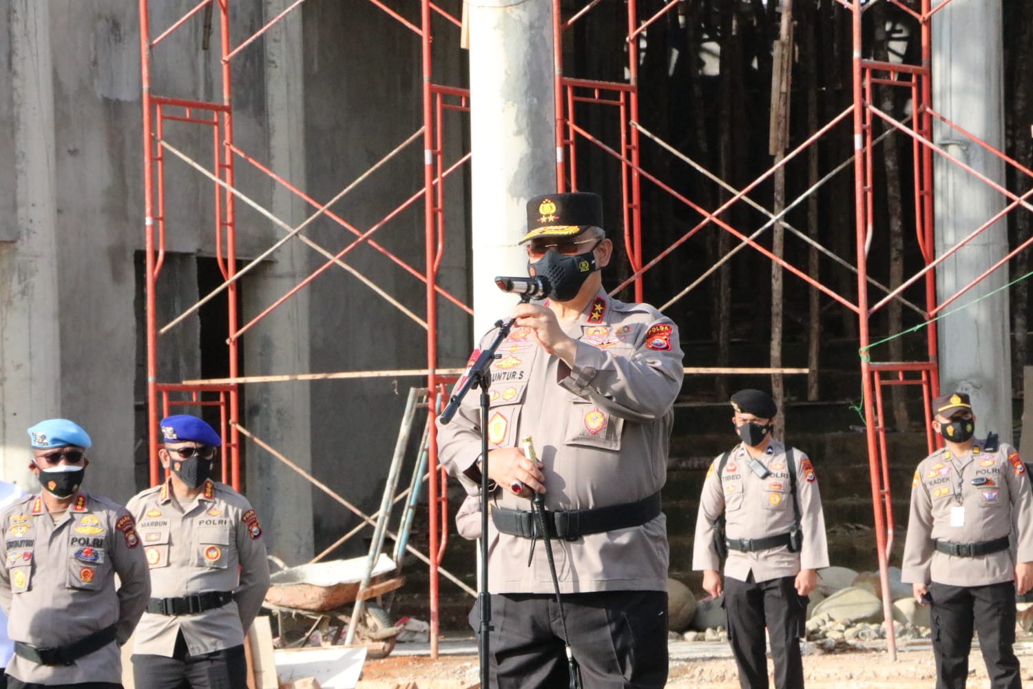  Kapolda Bengkulu Irjen Pol Drs Guntur Setyanto MSi 