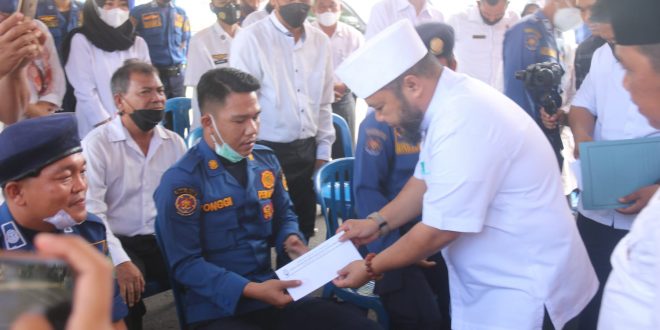 Wali Kota Bengkulu Helmi Hasan  