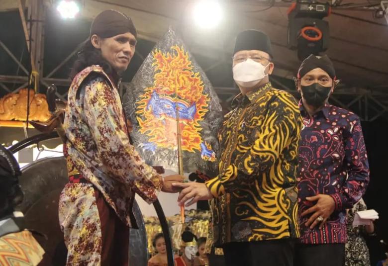 Kolaborasi Alat Musik Dhol Bengkulu dengan Gamelan Jawa Syarat Nilai Sinergi dan Persatuan